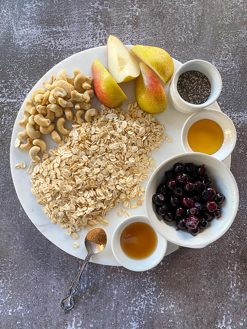 Spiced Pear and Blueberry Overnight Oats - Thermobexta