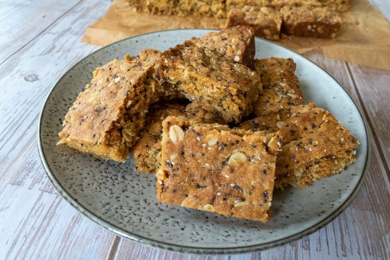 Anzac Slice with Anzac Biscuit Variation Thermobexta